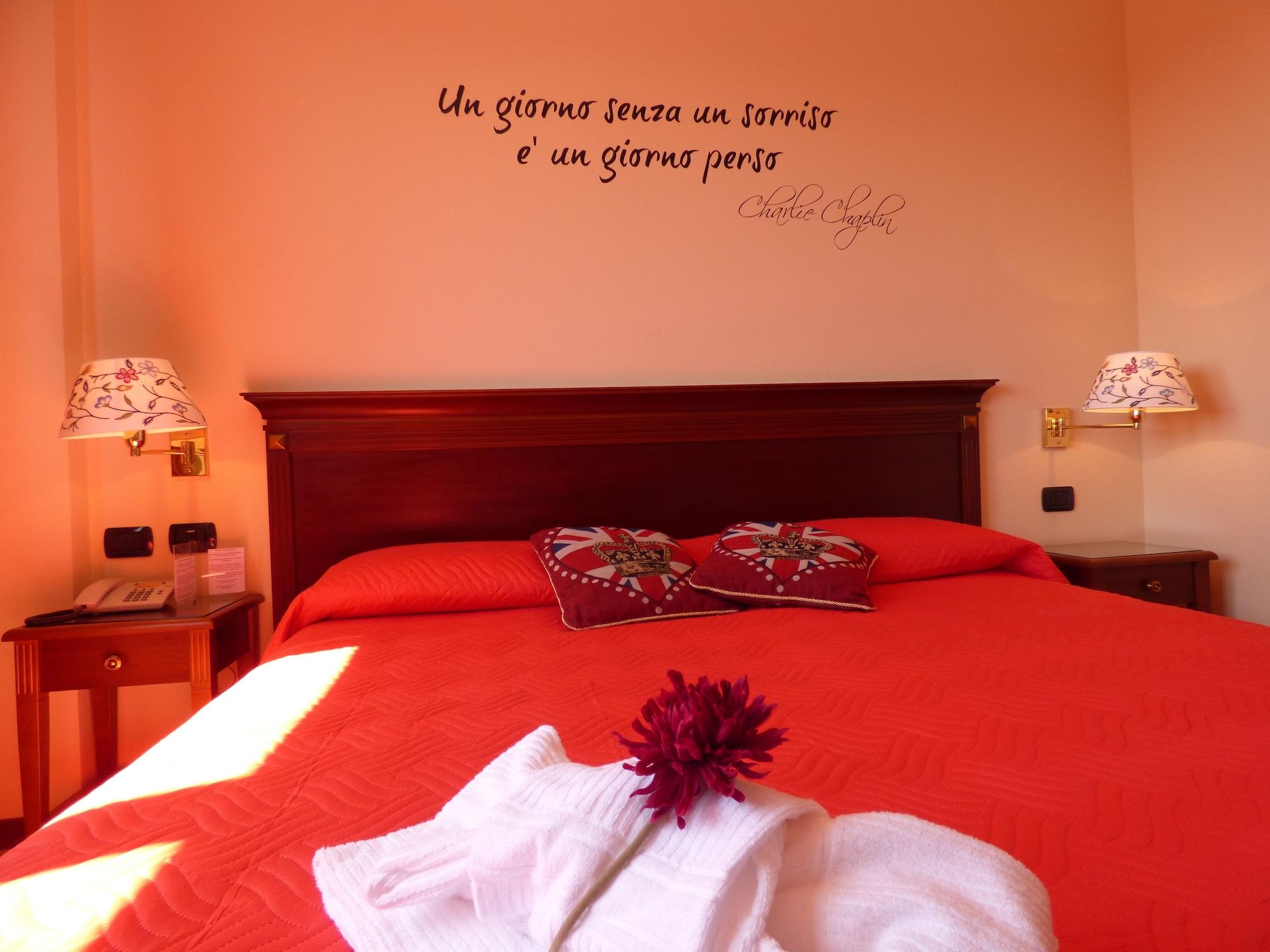 Hotel Fidenza Eksteriør bilde